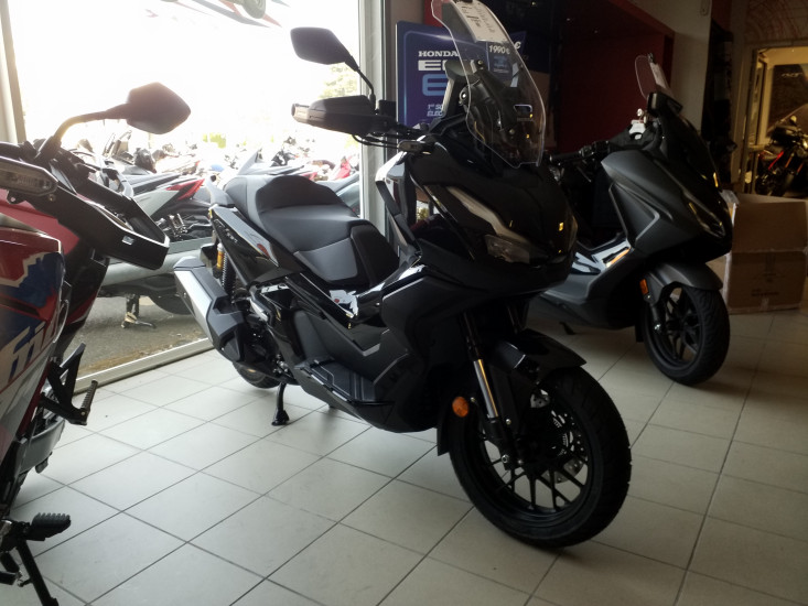 Honda ADV 350 - CHOLET