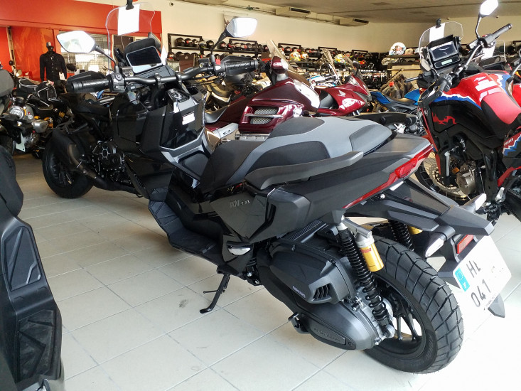 Honda ADV 350 - CHOLET