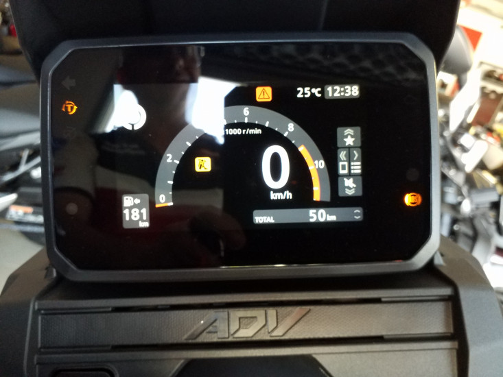 Honda ADV 350 - CHOLET