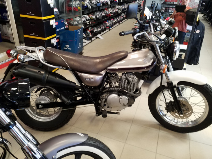 Suzuki 125 van van - CHOLET