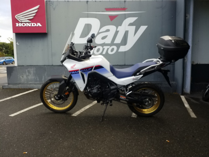Honda 750 Transalp - CHOLET Honda 750 Transalp - CHOLET
