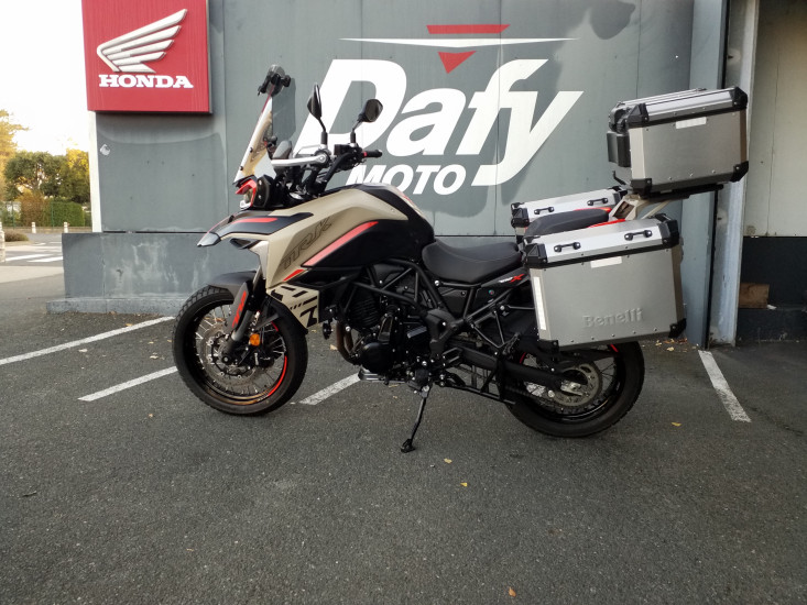 Benelli 702 TRK - CHOLET