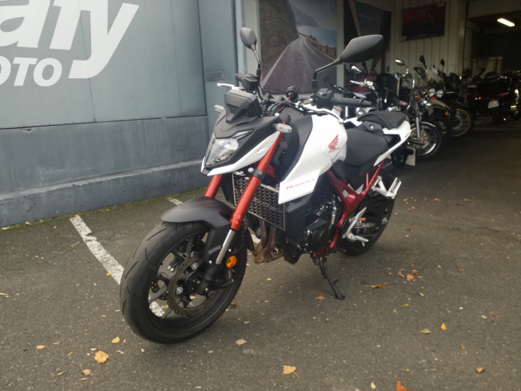 Honda 750 Hornet - CHOLET