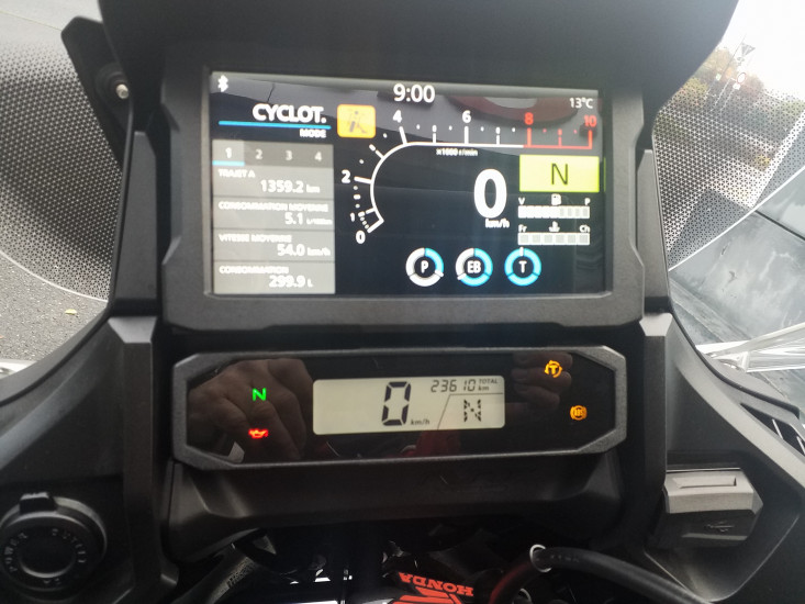 HONDA NT 1100 - CHOLET