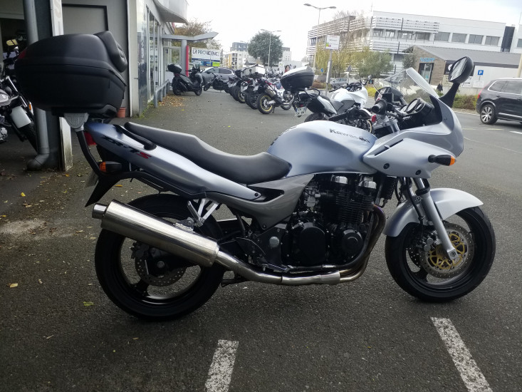 Kawasaki ZR7 - CHOLET