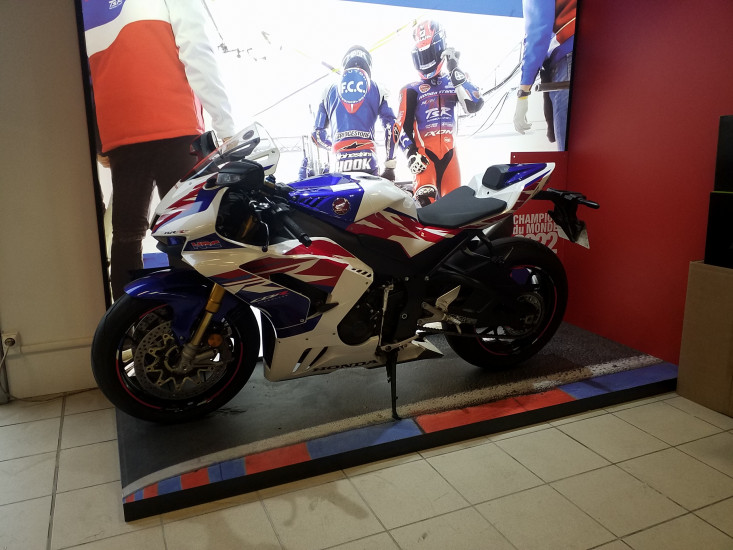 Honda CBR 1000 RR - CHOLET
