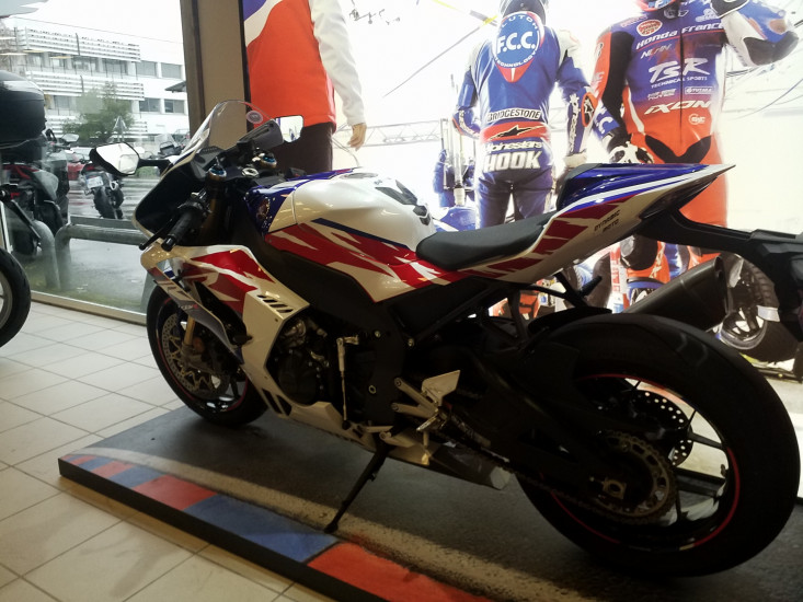 Honda CBR 1000 RR - CHOLET