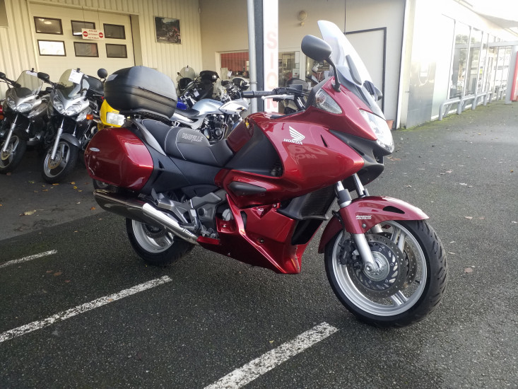 Honda 700 Deauville - CHOLET