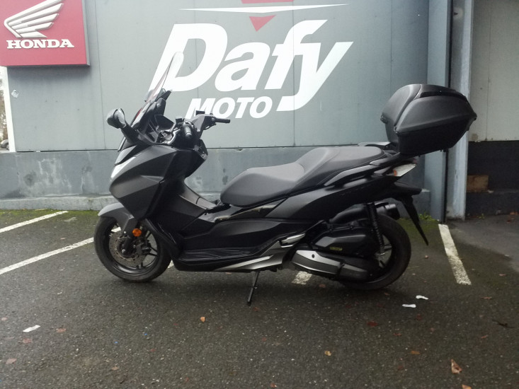 Honda 125 Forza - CHOLET