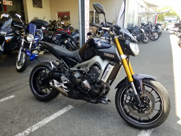 Yamaha MT 09 - CHOLET