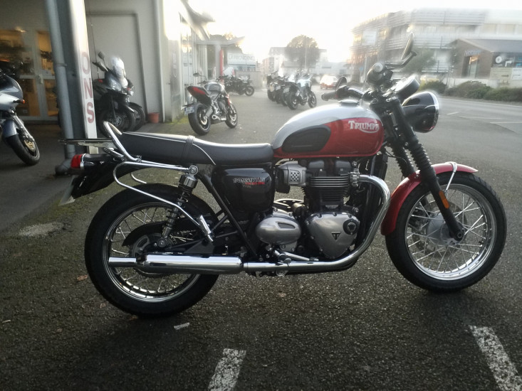 Triumph T100 - CHOLET