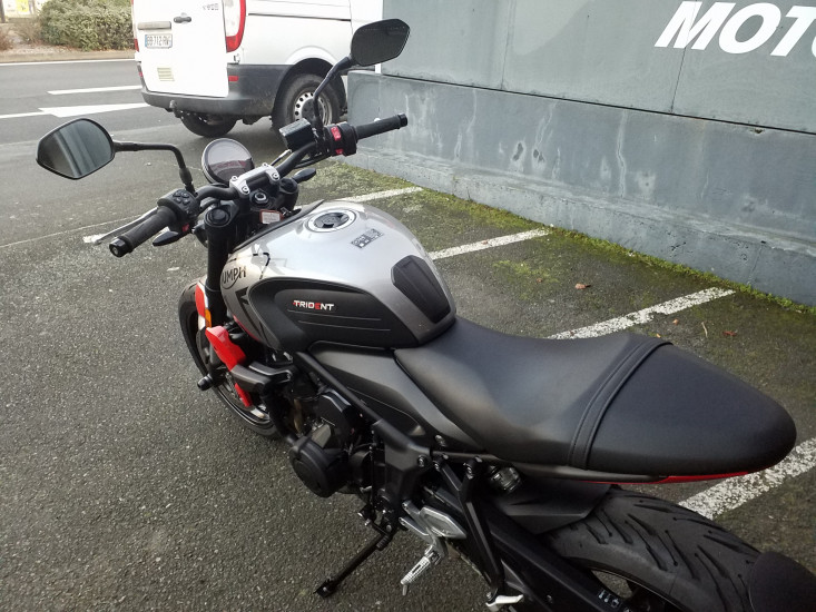 Triumph 660 Trident - CHOLET