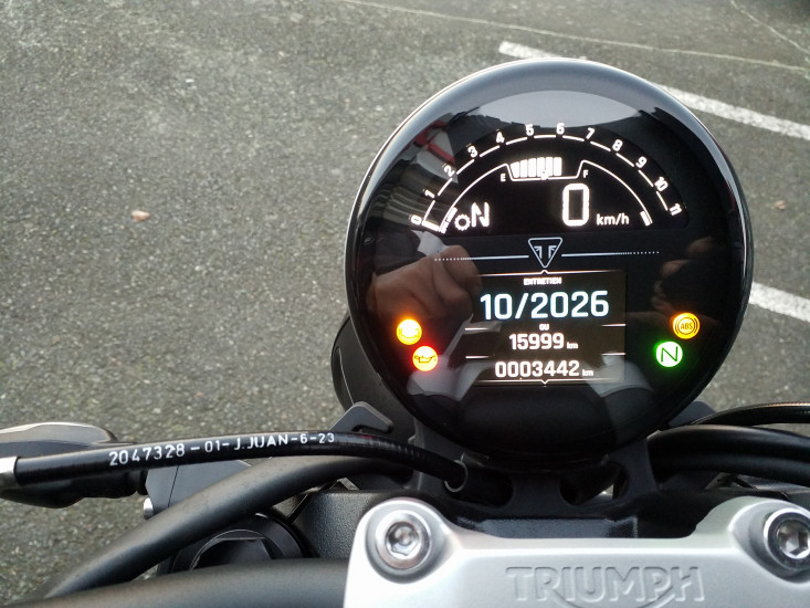 Triumph 660 Trident - CHOLET