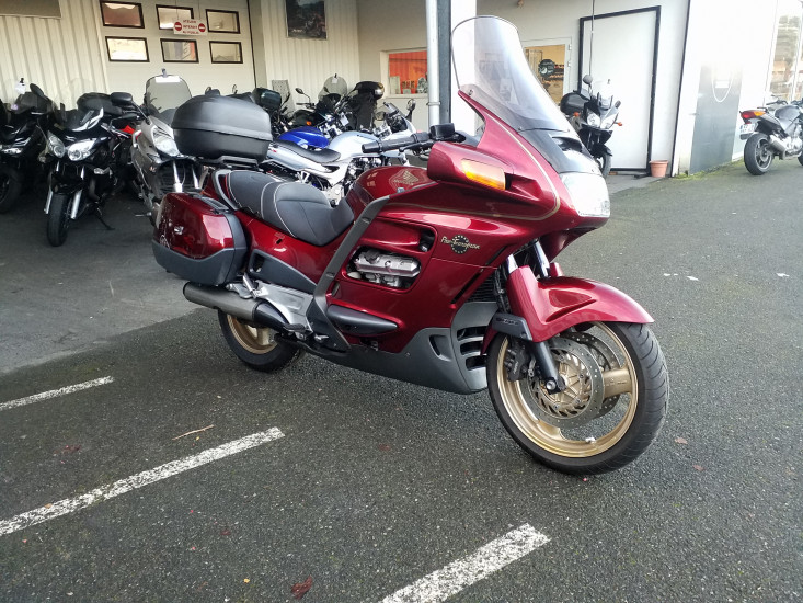 Honda 1100 Pan European - CHOLET